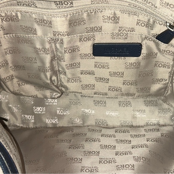 Rehab Michael Kors Jet Set Travel Stripe Navy Blue+White Saffiano Leather Tote - Picture 11 of 12